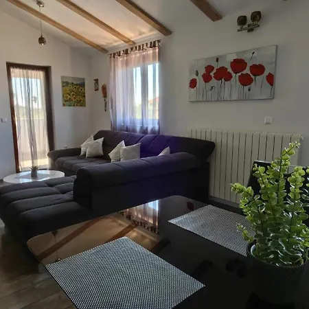 Apartment Brioni Sea,garden,poll View 2 2 80m2 Tiki Bar *