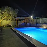 Brioni Sea,garden,poll View 2 2 80m2 Tiki Bar