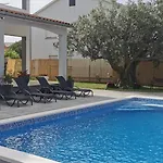 Apartamento Brioni Sea,garden,poll View 2 2 80m2 Tiki Bar